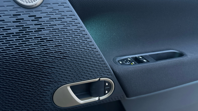 MINI Cooper 135kW E Sport 41kWh 3dr Auto Electric Hatchback